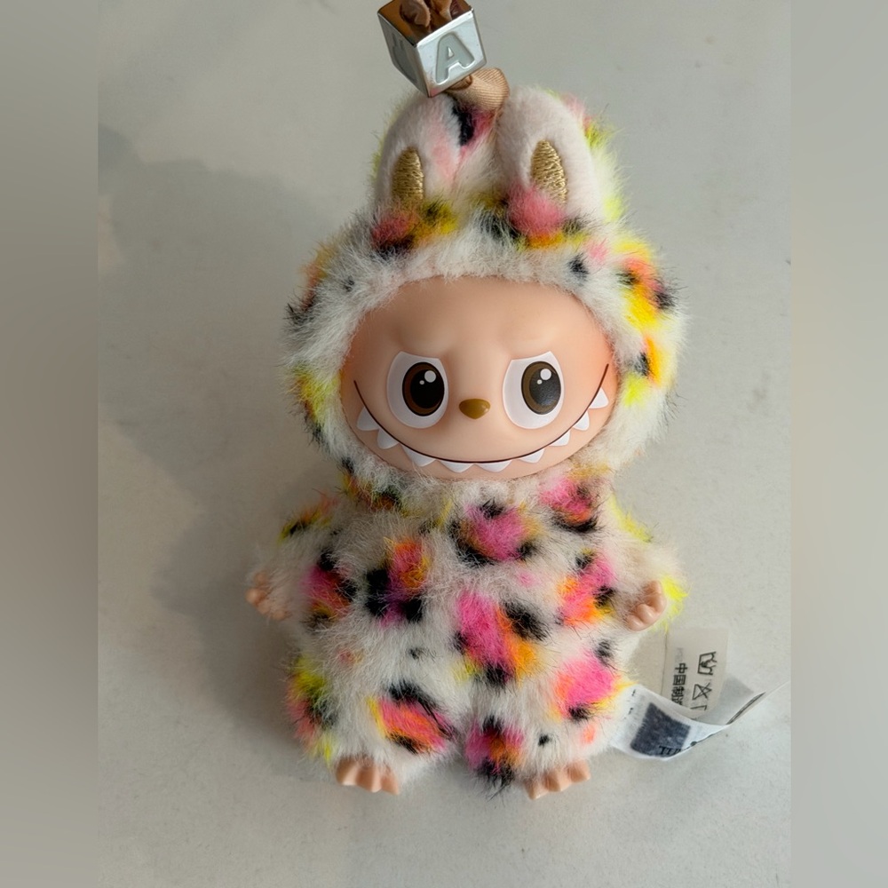 CUSTOM LABUBU The Monsters Pin for Love Series Vinyl Plush Pendent, “A” ~ NWB - Picture 8 of 10